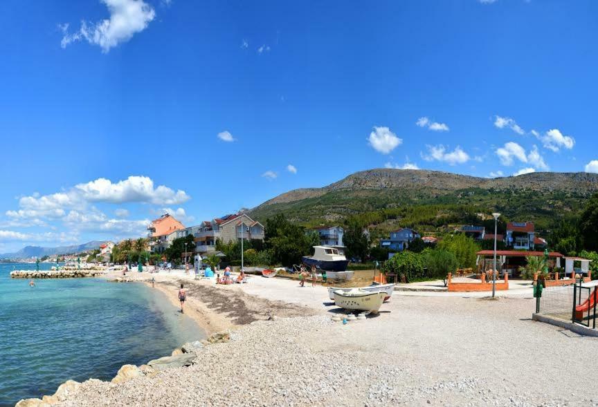 M & M Daire Podstrana Dış mekan fotoğraf